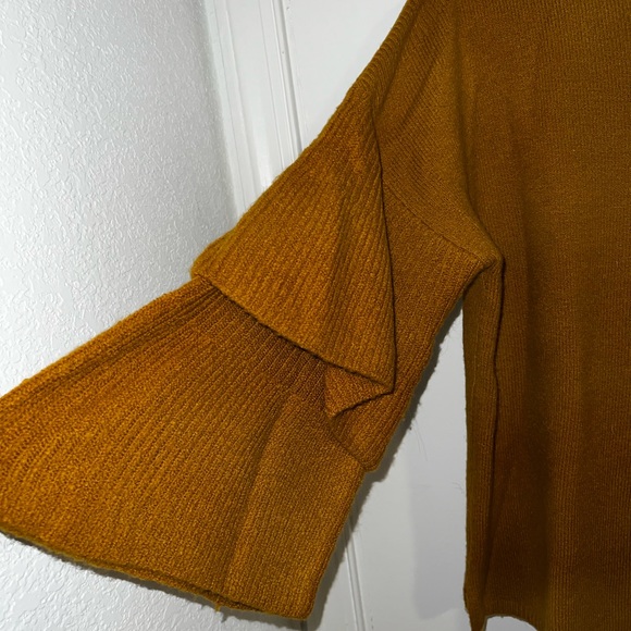 Madewell mustard colored flutter sleeve sweater - Picture 2 of 3